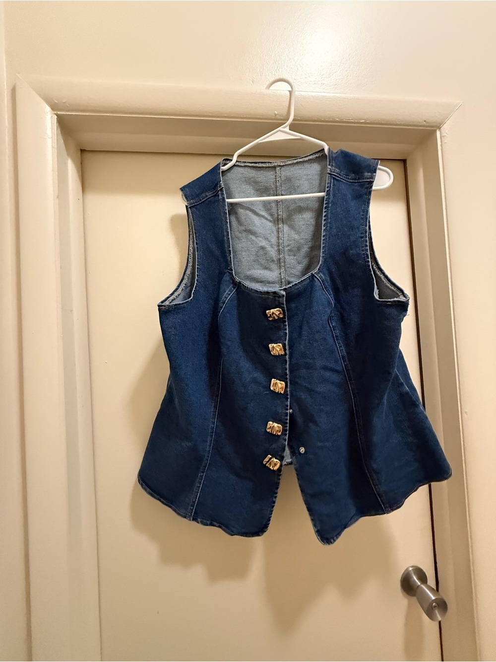 SHEIN Blue Denim Button-Down Sleeveless Vest